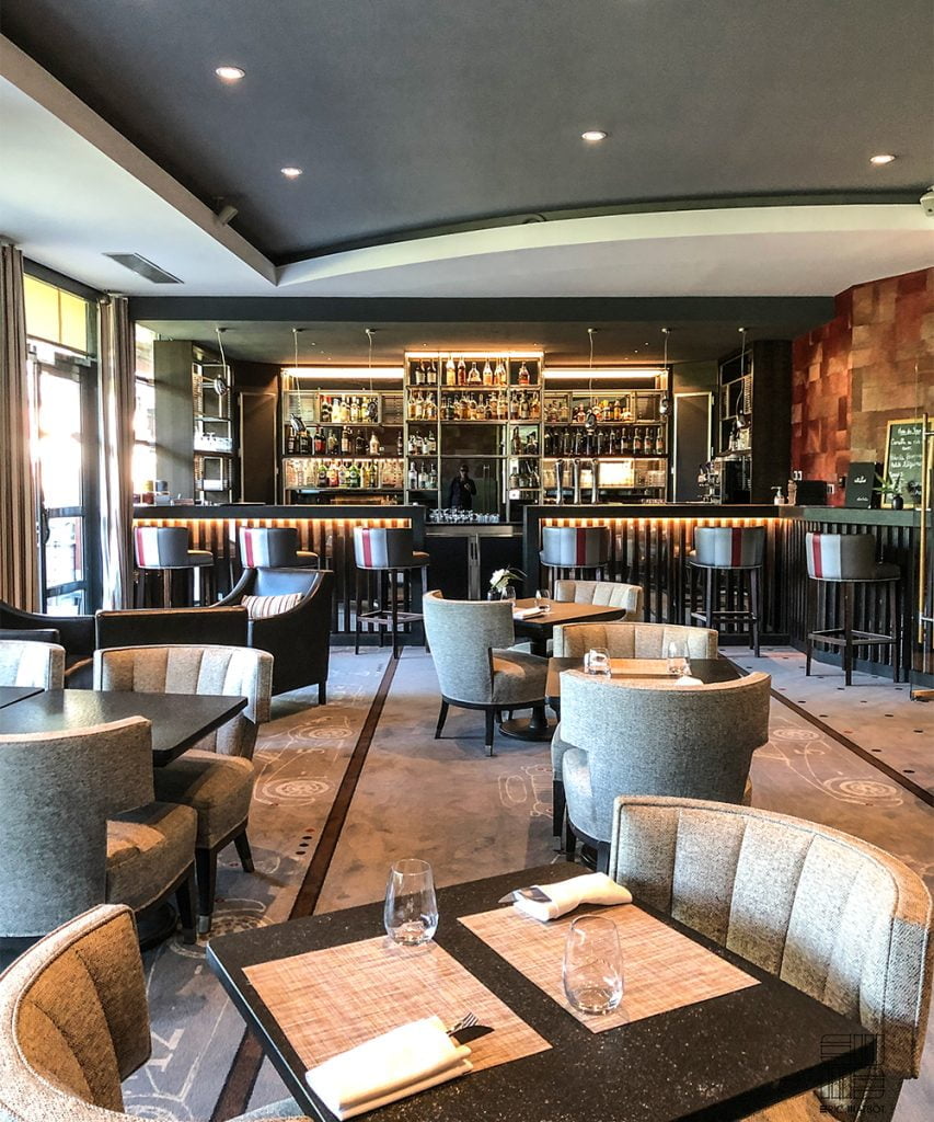 renovation-agencement-bar-hotel-du-parc-beaumont-pau