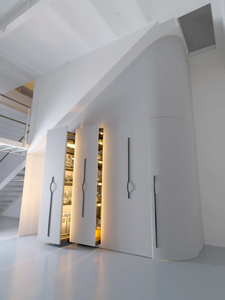 02 aprés creation mobilier eric watbot 2025